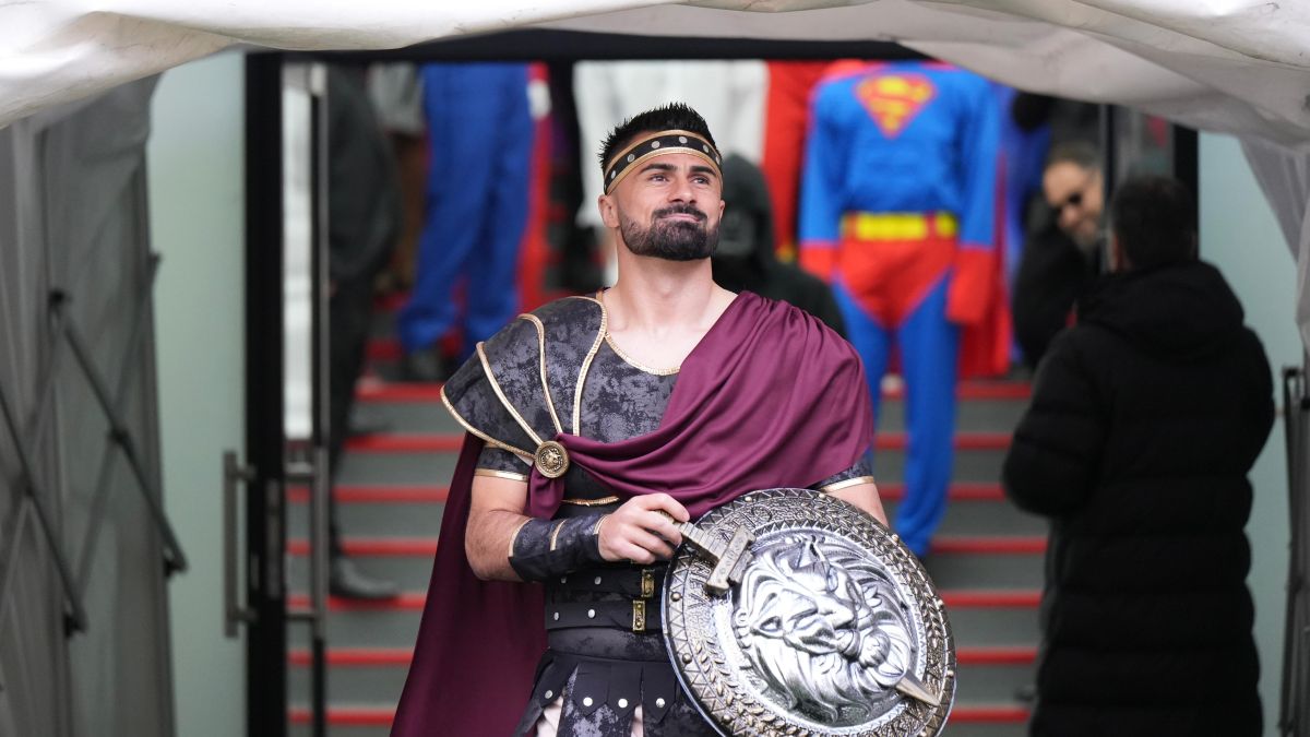 Costumatiile-jucatorilor-de-la-FCSB-(3).jpg