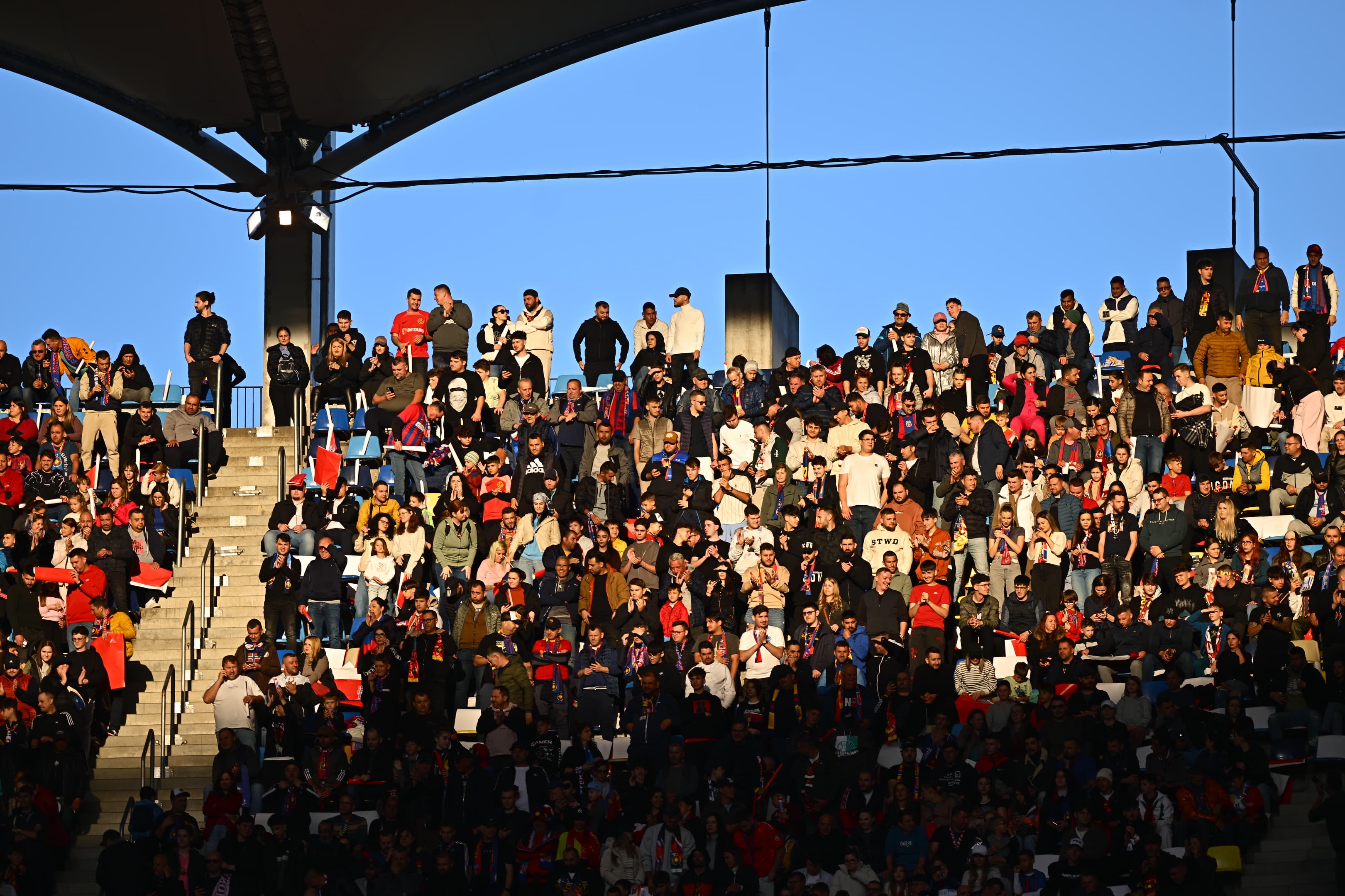 Scenografie spectaculoasa la FCSB - U Craiova (4).jpeg