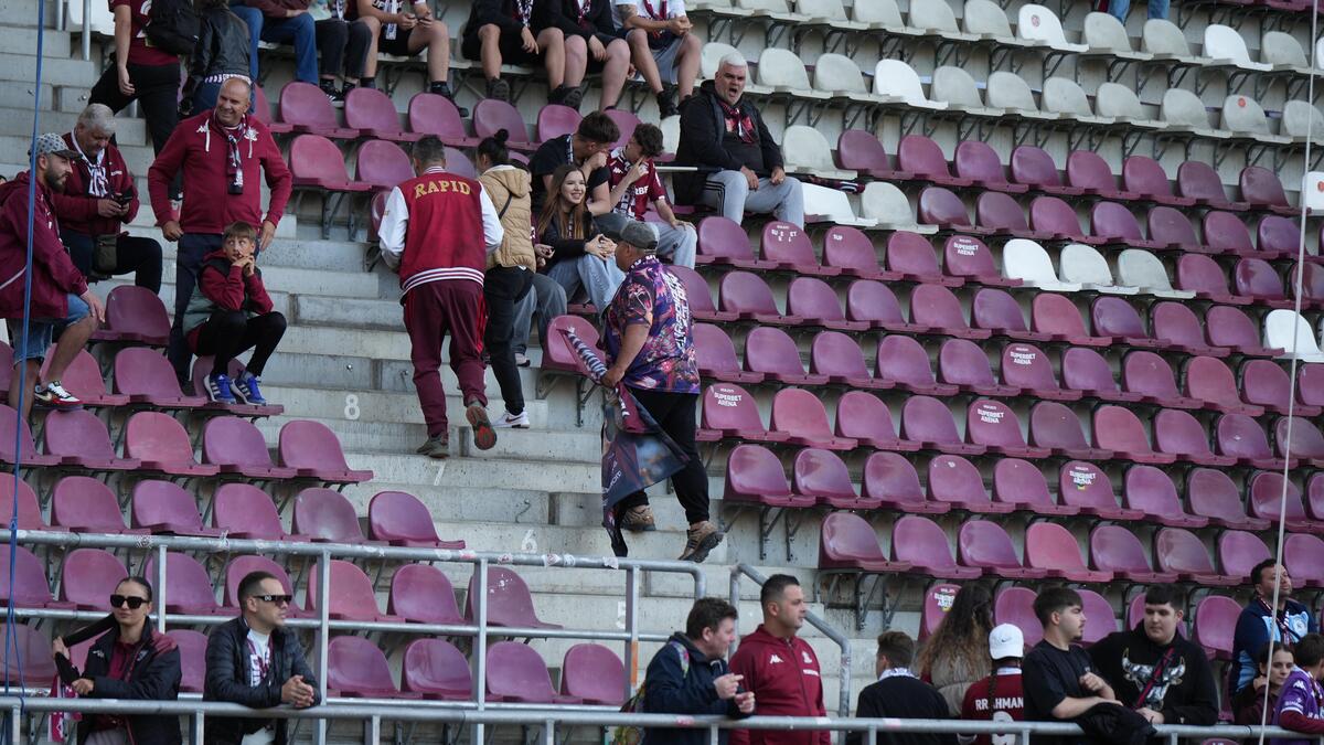 Rapid - CFR Cluj, înainte de meci/ Foto: Vlad Nedelea - GOLAZO.ro.jpeg