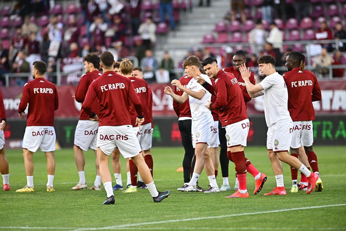 Rapid - CFR Cluj, înainte de meci/ Foto: Raed Krishan - GOLAZO.ro.jpeg