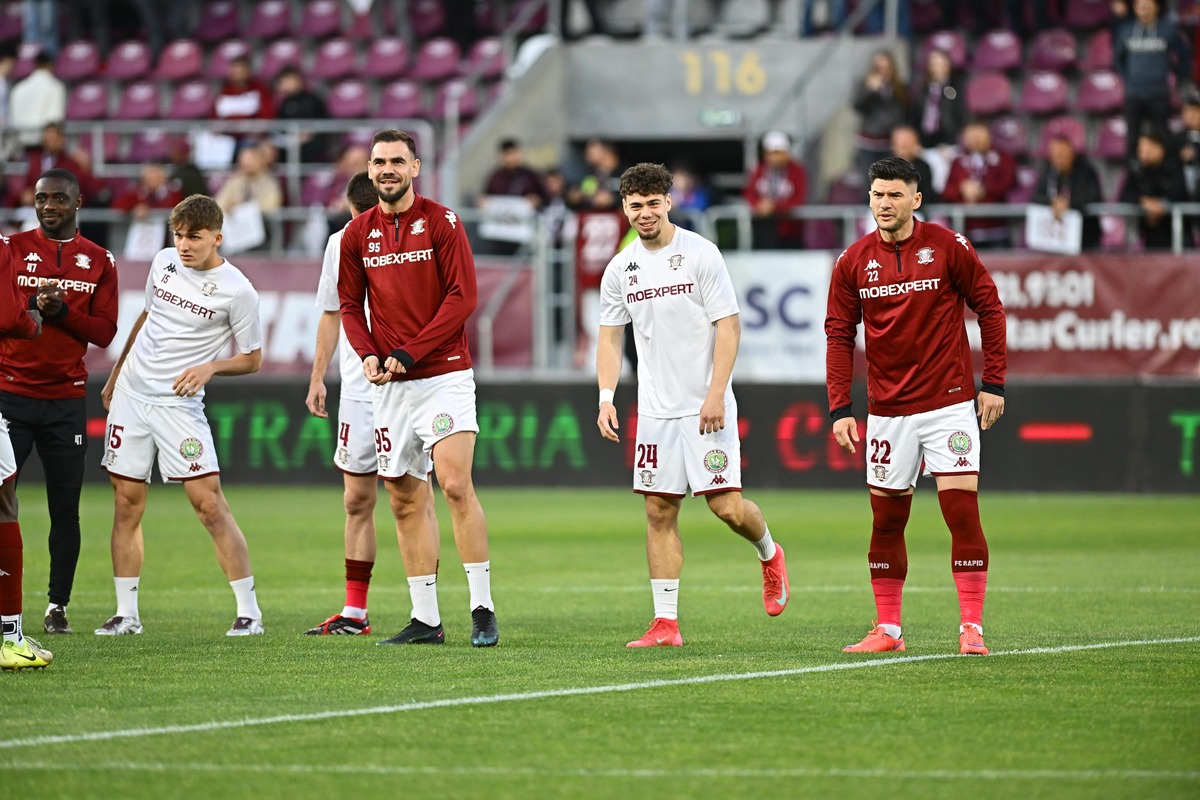 Rapid - CFR Cluj, înainte de meci/ Foto: Raed Krishan - GOLAZO.ro.jpeg