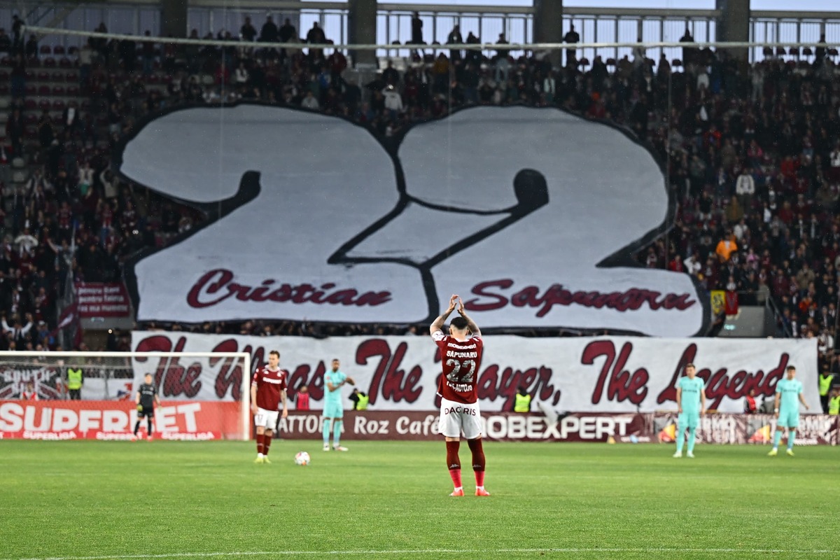 Rapid - CFR Cluj, scenografie în onoarea lui Cristian Săpunaru/ Foto: Raed Krishan - GOLAZO.ro.jpeg