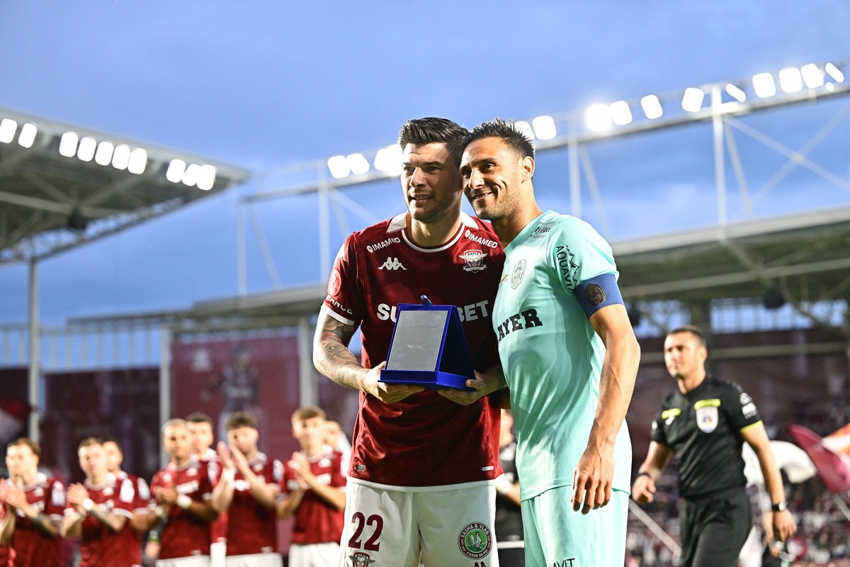 Rapid - CFR Cluj, scenografie în onoarea lui Cristian Săpunaru/ Foto: Raed Krishan - GOLAZO.ro.jpeg