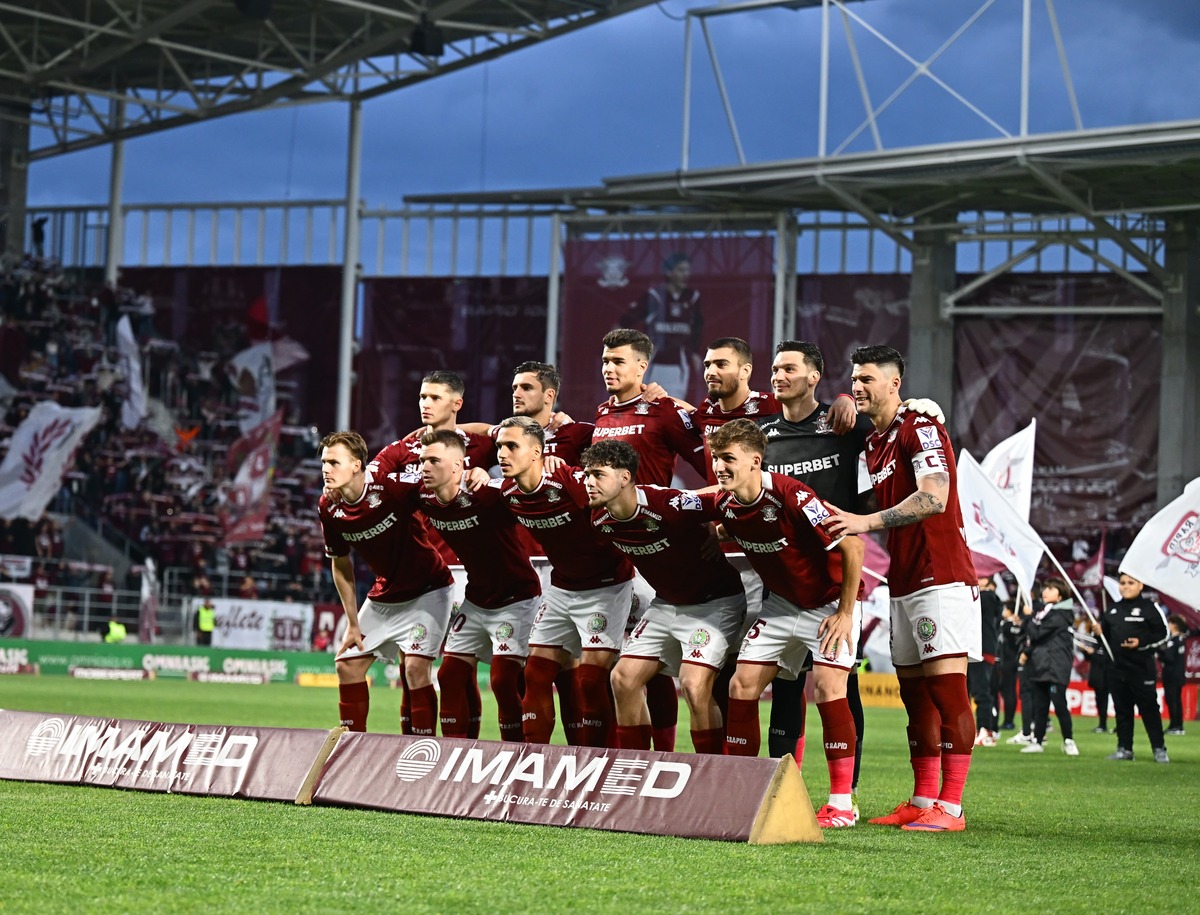 Rapid - CFR Cluj, scenografie în onoarea lui Cristian Săpunaru/ Foto: Raed Krishan - GOLAZO.ro.jpeg