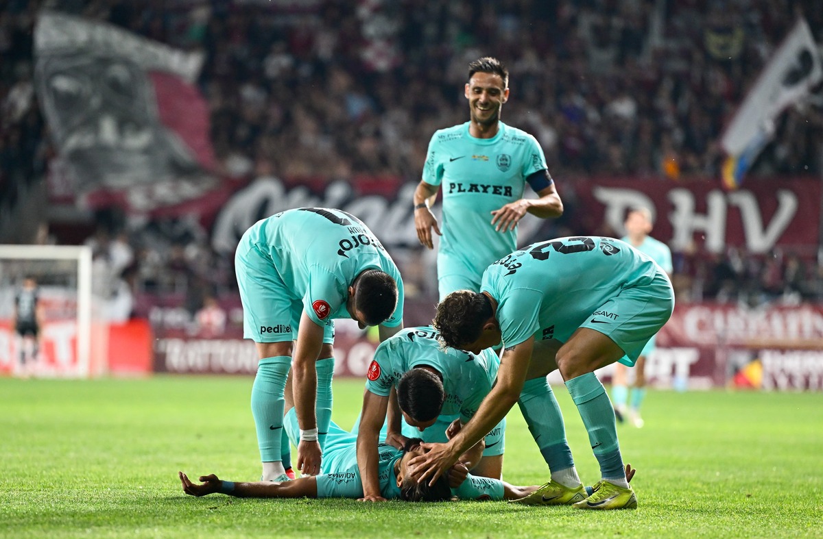 Rapid - CFR Cluj, meci/ Foto: Raed Krishan - GOLAZO.ro.jpeg