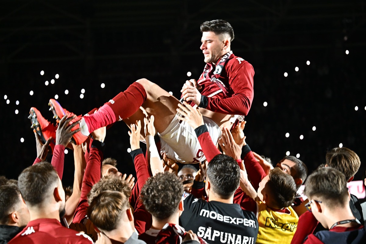 Săpunaru, emoționat la meciul de retragere/ Foto: Raed Krishan - GOLAZO.ro.jpeg