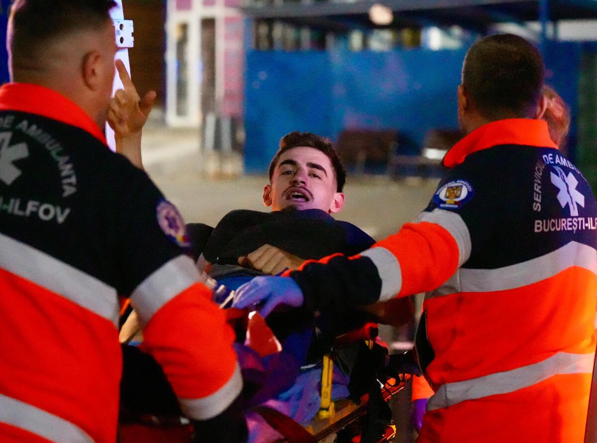 Accidentarea gravă a lui Rareș Ispas din Metaloglobus - Poli Iași/.Foto: GOLAZO.rojpeg