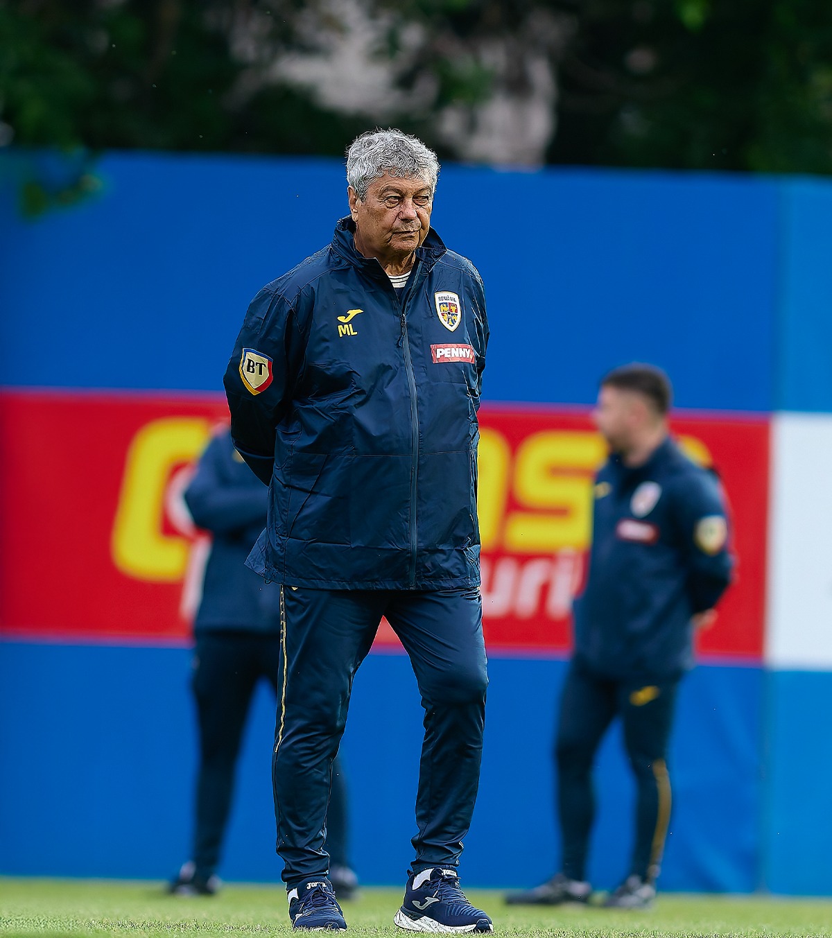 „Niște amatori!”  Atac dur la adresa   selecționerului Lucescu : „Lui Târnovanu i se face o mare nedreptate”