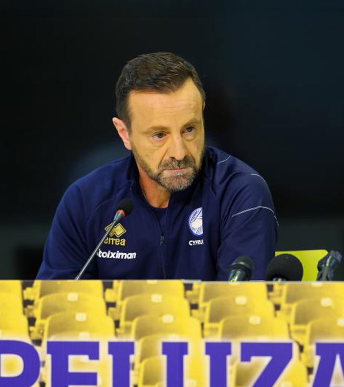 „România este anxioasă”  Selecționerul Ciprului, înaintea partidei din   preliminariile CM 2026 : „Știm că sunt sub presiune”