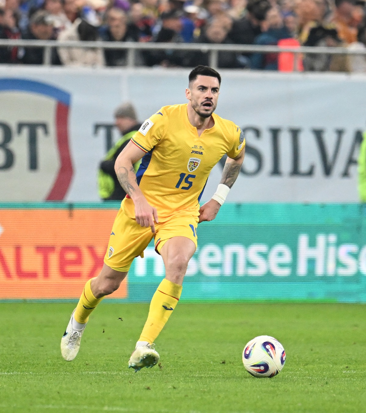 Revenirea lui Burcă în Liga 1, în pericol  Internaționalul român a primit o   ofertă fabuloasă  din China, iar transferul la CFR Cluj ar putea pica: „Îl înțeleg”