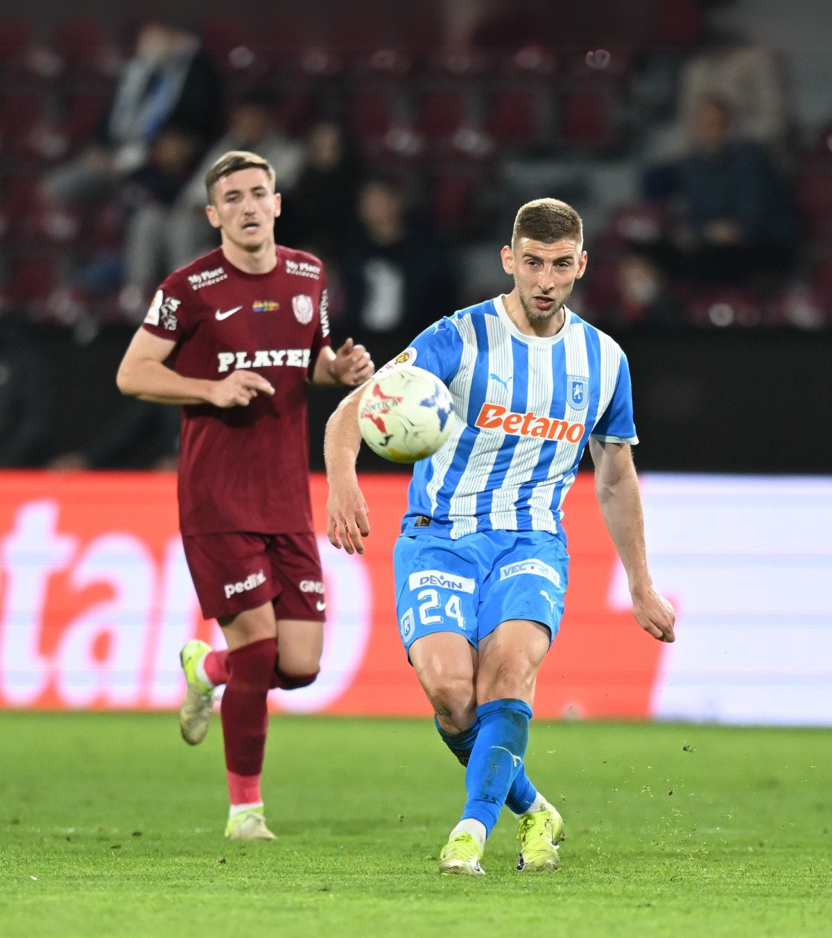 Jovo Lukic, în tricoul Universității Craiova
FOTO: Sport Pictures 