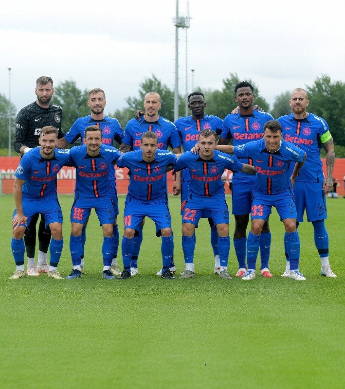„Atât mă interesează să văd” Așteptările patronului de la FCSB pentru meciul din Supercupă cu CFR » Cine va fi titular dintre Bîrligea și Alibec