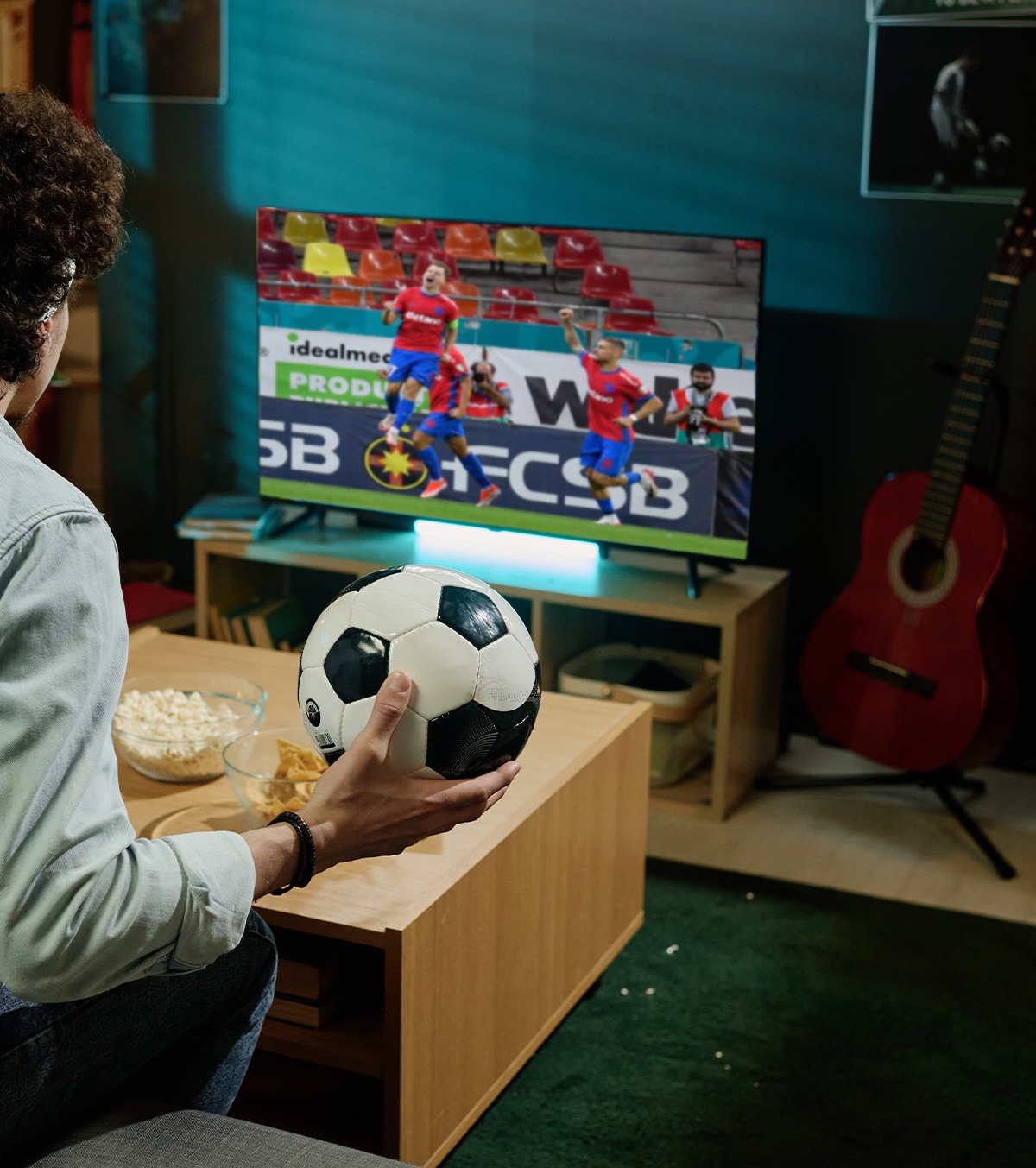 Cine transmite Go Ahead Eagles - FCSB Unde se poate vedea primul meci al campioanei României din grupa de Europa League