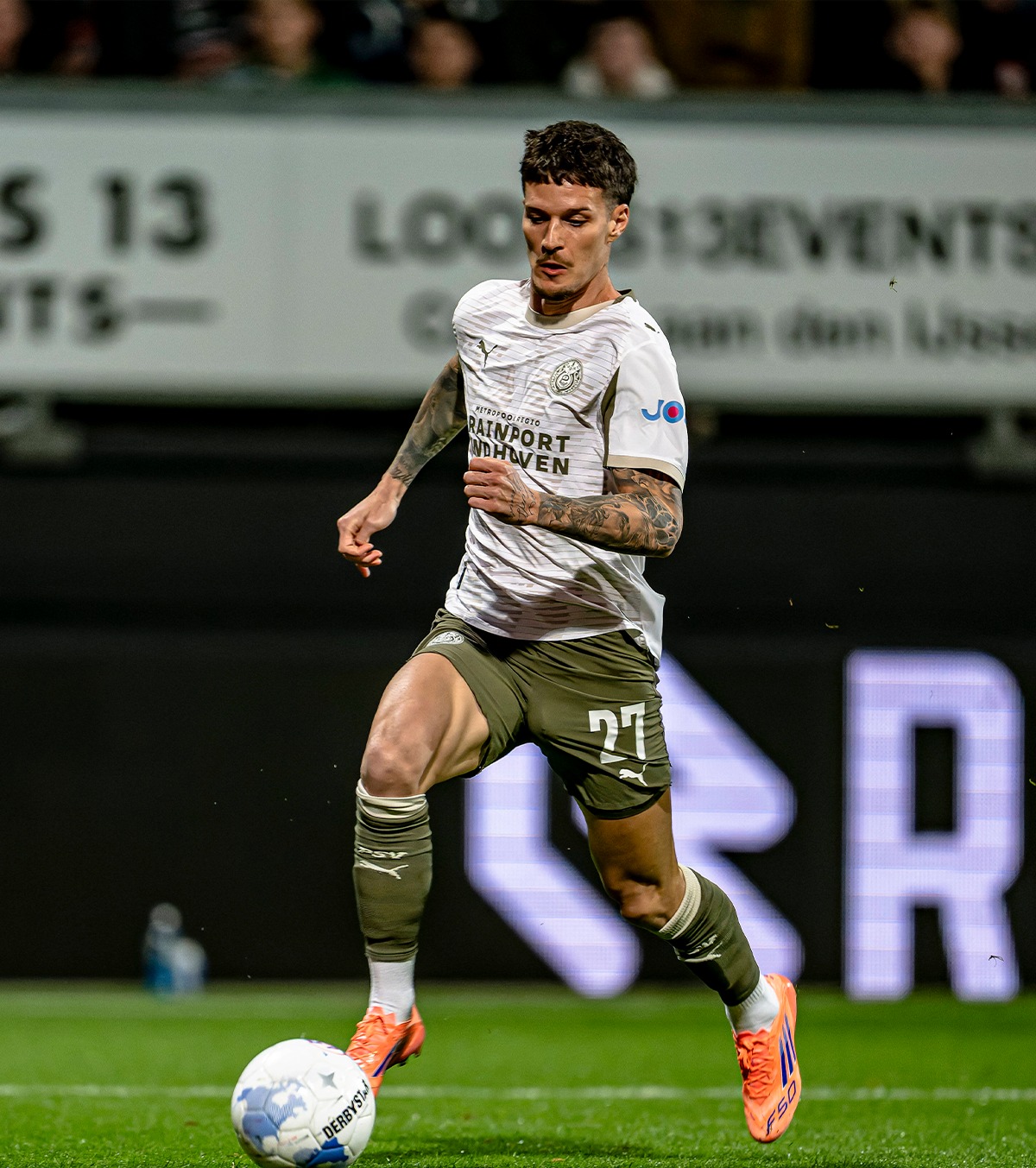 „El a făcut tot!” Man, prima reușită după 102 minute la PSV. Surpriza antrenorului și reacția lui Dennis, la a doua atingere