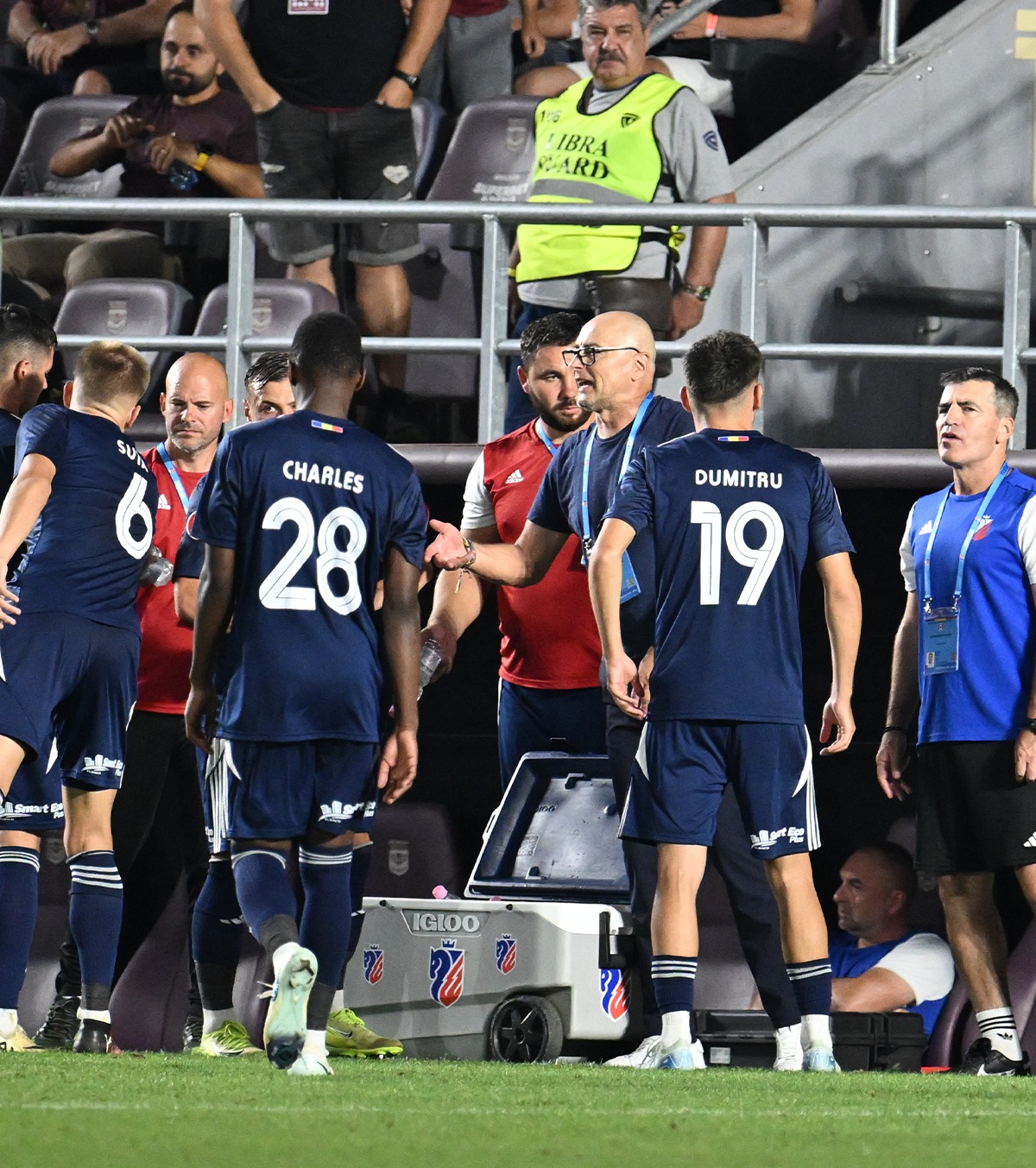 „Nu vreau să mă entuziasmez” De ce e Leo Grozavu precaut, startului bun de sezon pe care îl are FC Botoșani