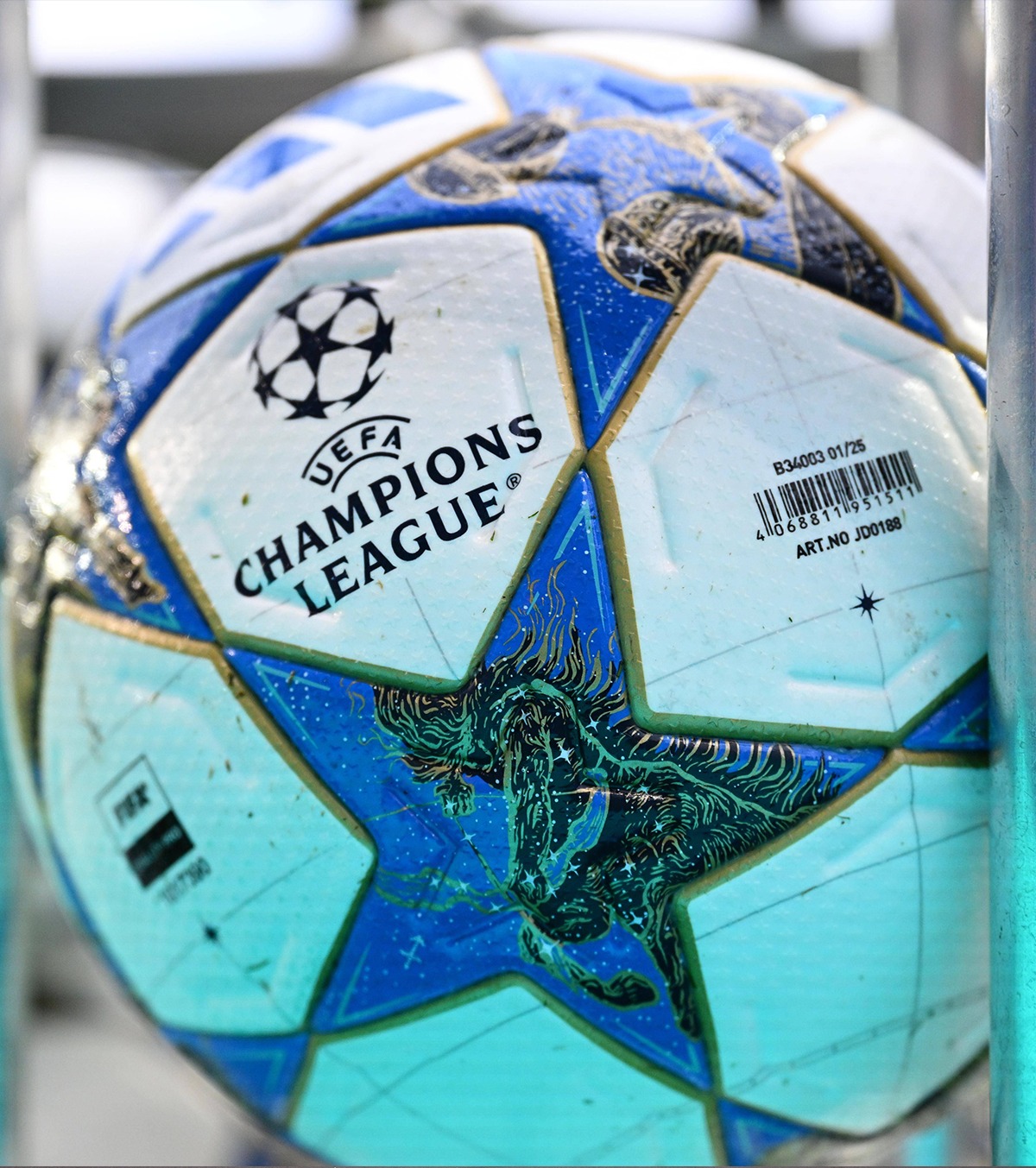 Semnul căderii lui Kovacs Cum continuă arbitrul la UEFA după finala istorică în Liga Campionilor