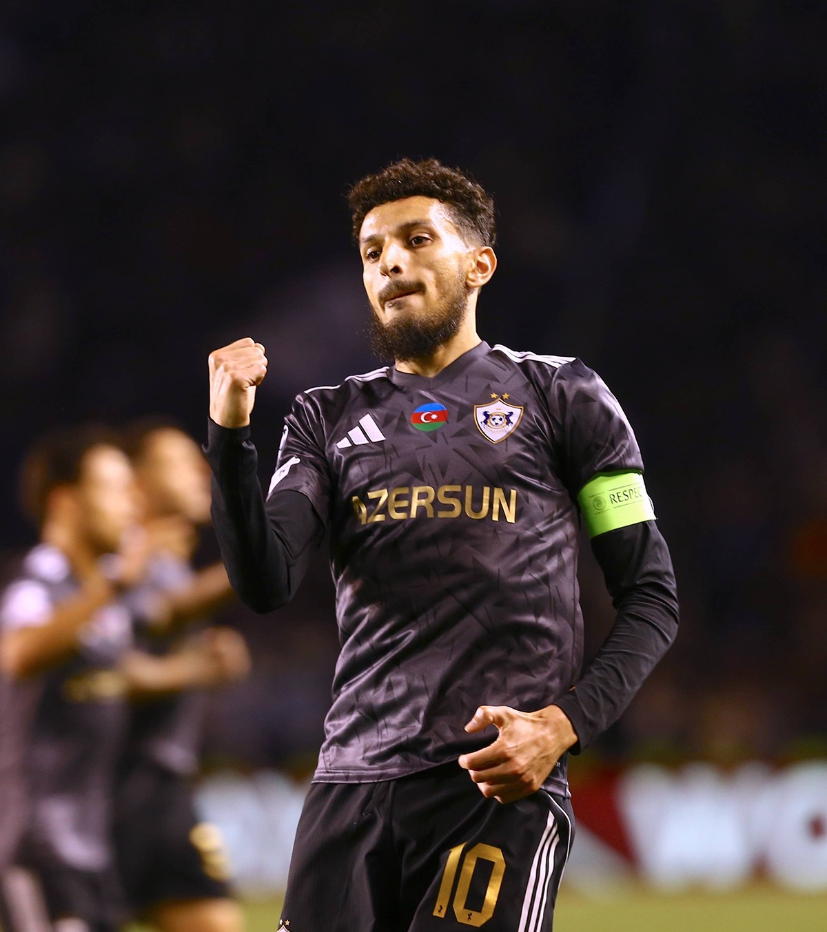 „Sunteți în fața gloanțelor!” Secretul lui Qarabag, revelația azeră a Ligii. Peste Barcelona și Liverpool la debut