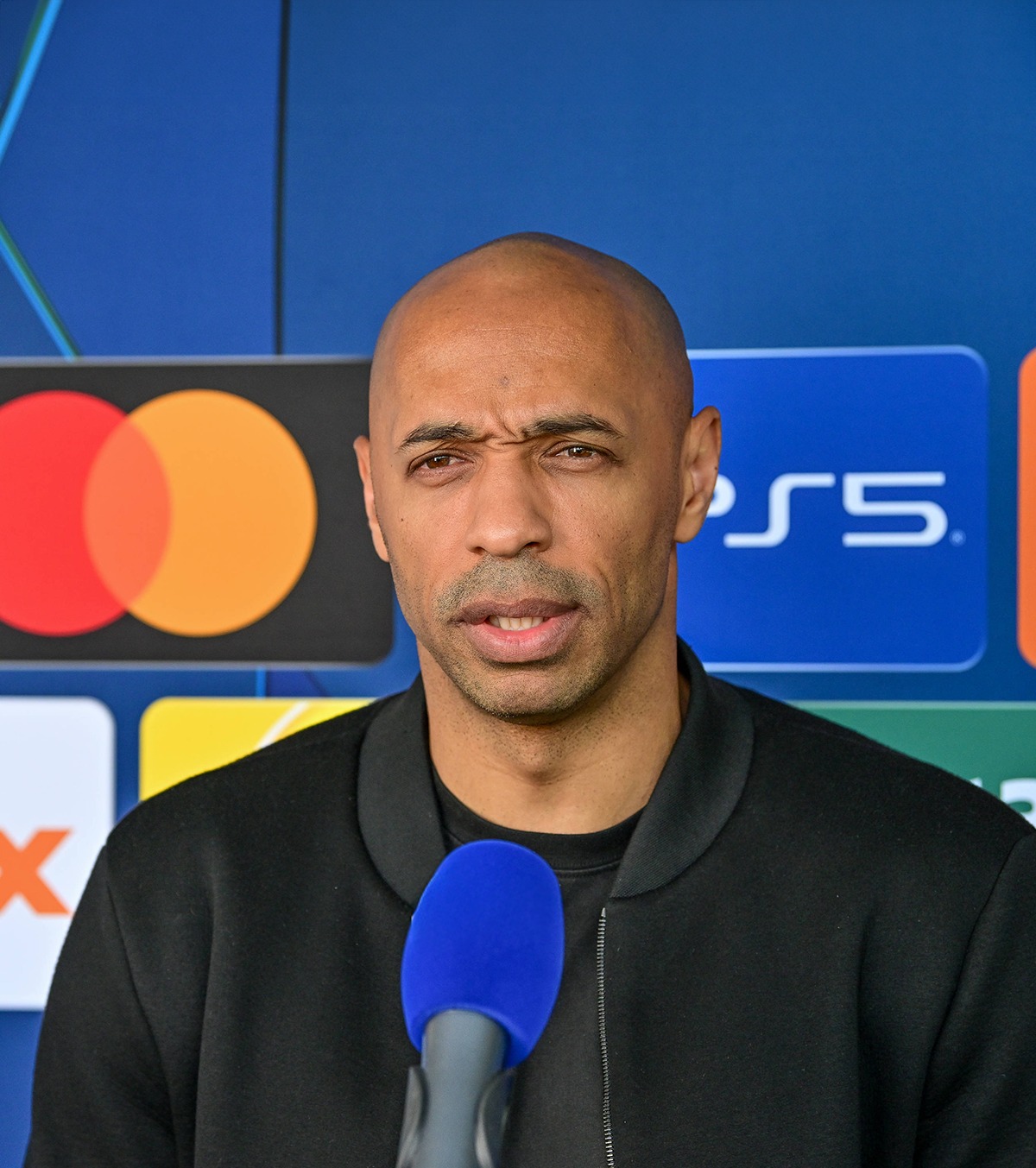 Henry se ia de Hansi Flick Fostul atacant de la Barcelona nu-l înțelege pe antrenorul german: „Te poate costa scump”