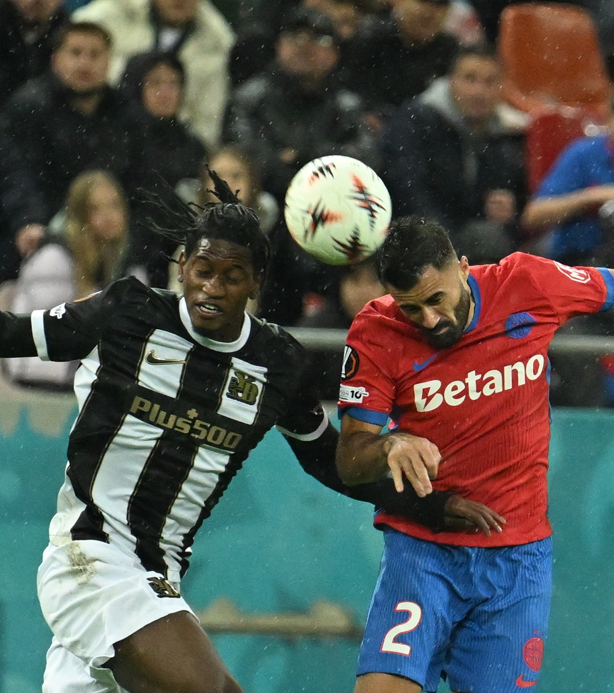 Duelul prăbușirii FCSB  Concluzii de la masa presei după un eșec total. Crețu, sufocat de Monteiro. Unde era Charalambous?