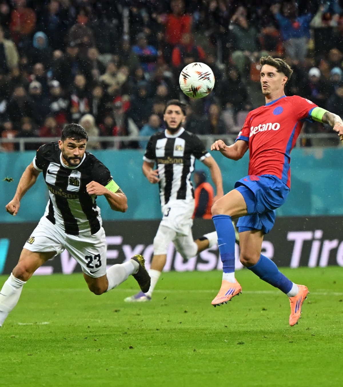 Diagnosticul lui Miculescu  FCSB are probleme mari înainte de meciul cu U Craiova » Jucătorul a suferit o accidentare gravă