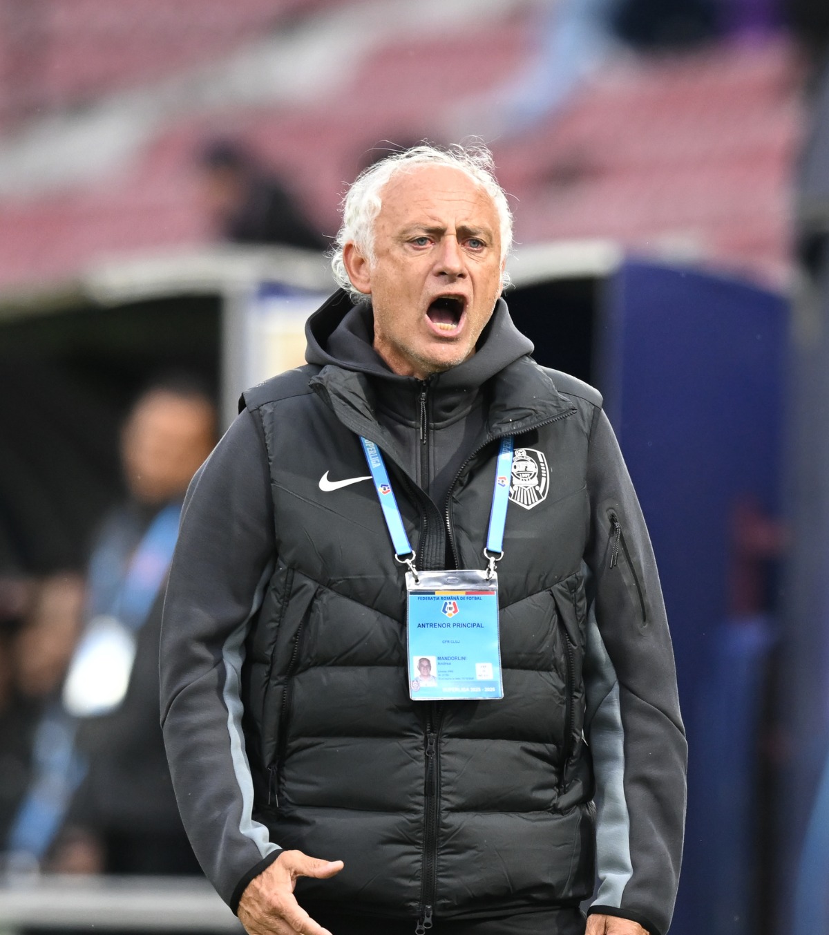 „Am fost trist!” Louis Munteanu, după primul gol în campionat și ratarea transferului + Mandorlini: „Începem să fim în aceeași barcă”