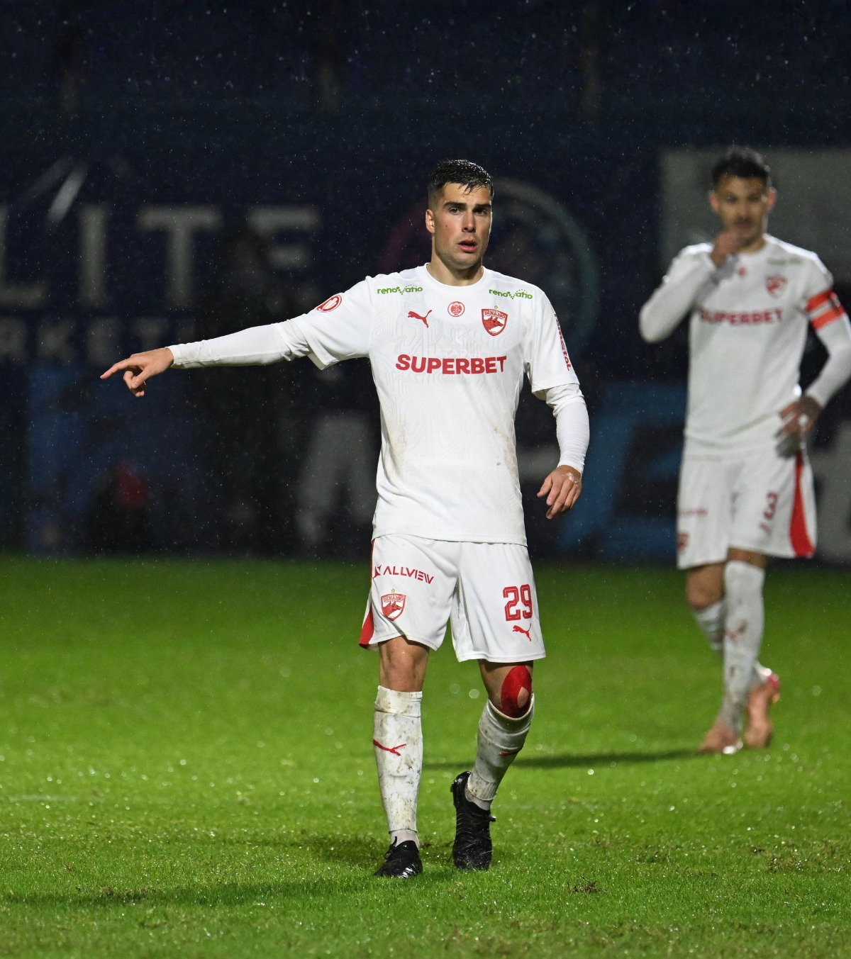 l-a impresionat pe Kopic Fotbalistul lăudat de tehnicianul lui Dinamo: „Își împinge limitele la antrenamente”