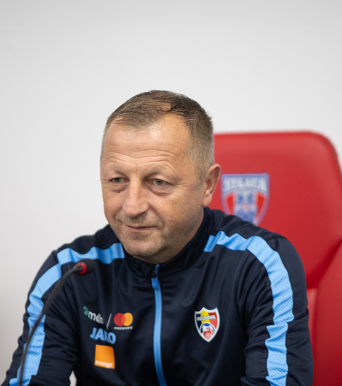 „Gică, nu Ianis Hagi” Alegerea făcută de selecționerul Moldovei înainte de meciul cu România » Vadim Rață: „Pe teren nu va fi meciul prieteniei”