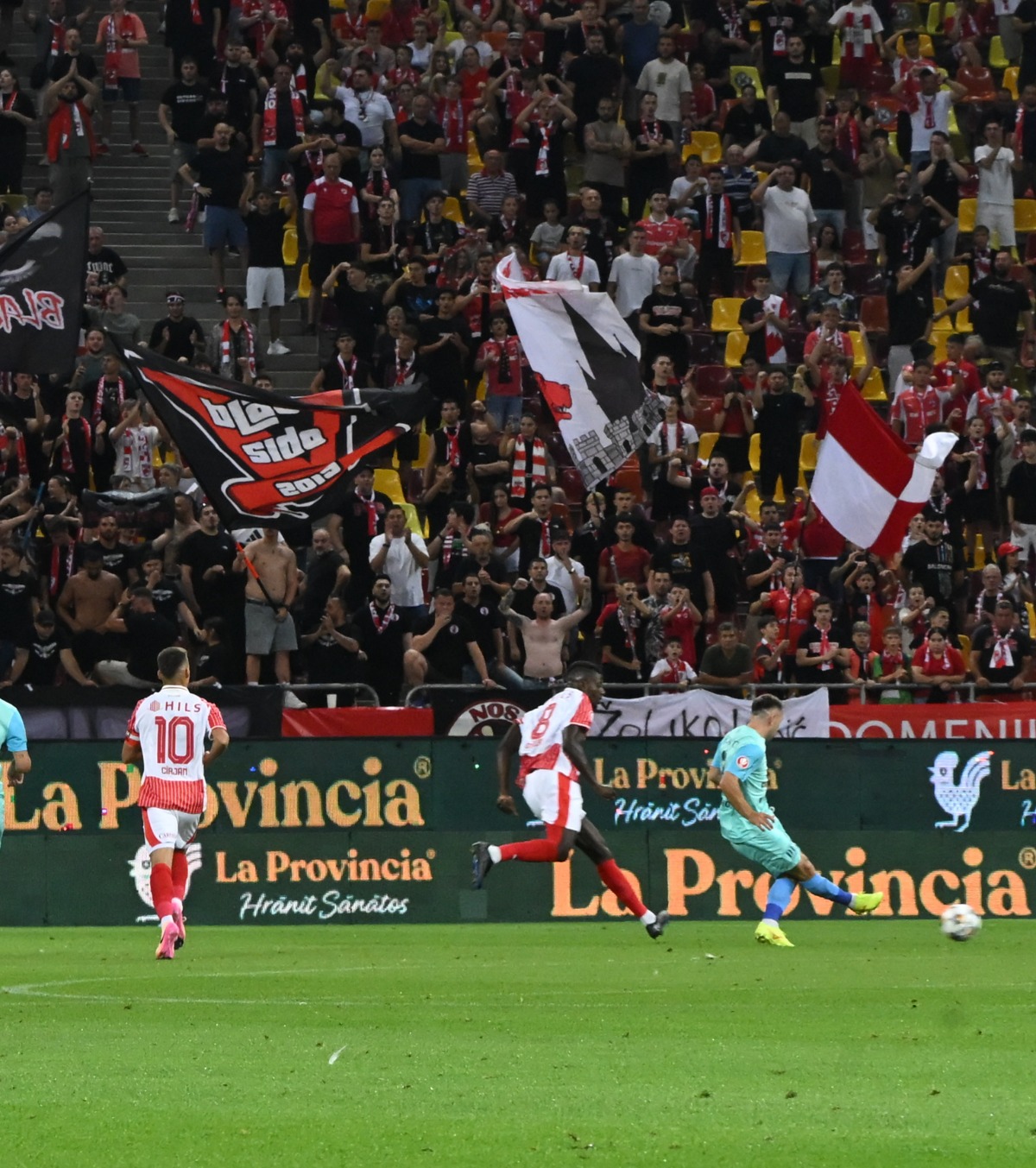 Fanii lui Dinamo iau cu asalt Arena Națională! Anunțul făcut de „câini” înaintea derby-ului cu Rapid : „S-au vândut fulger”