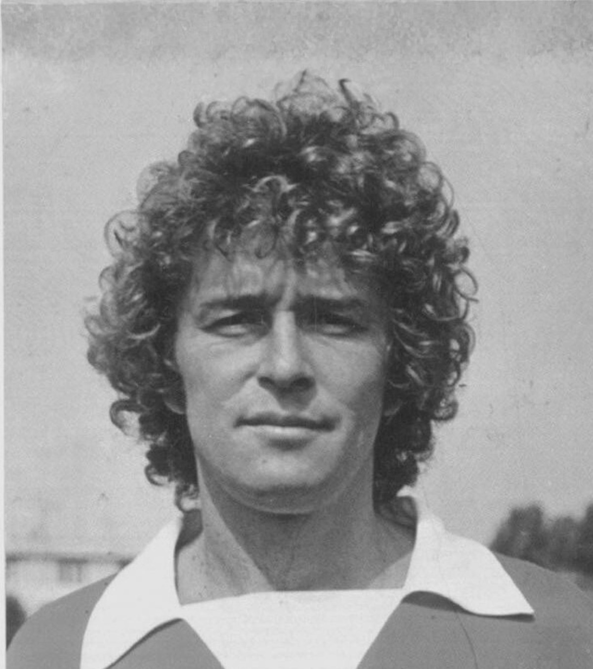 Doliu în fotbalul arădean Flavius Domide , simbolul celor de la UTA, a decedat