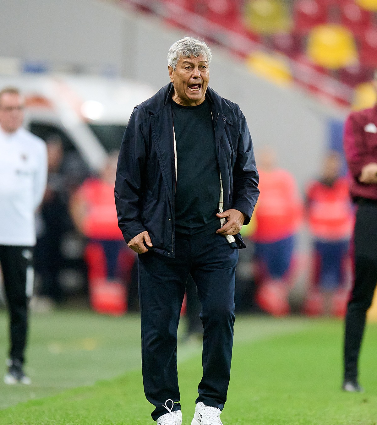 Lucescu, la fel ca Mourinho Detaliul observat de Gică Popescu după meciul cu Austria: „A fost o strategie! A vrut să preia presiunea asupra sa”
