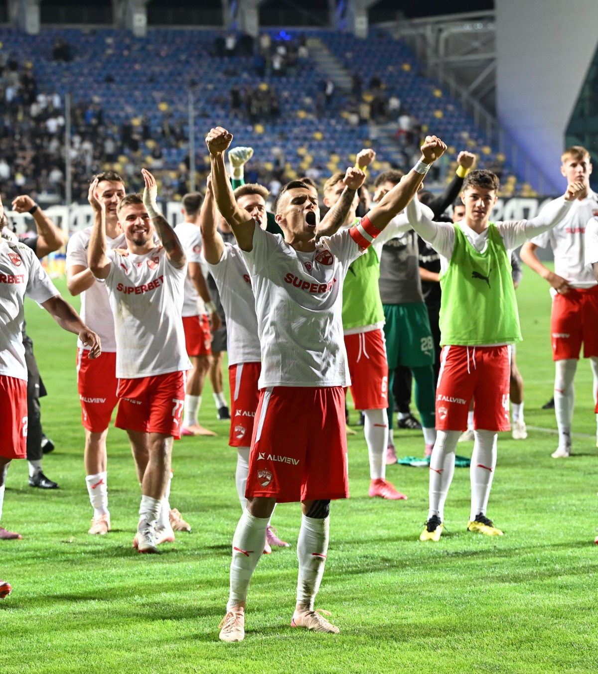 Mesajul căpitanului Cătălin Cîrjan, înaintea derby-ului cu Rapid: „Voi sunteți forța noastră” » Câte bilete s-au vândut