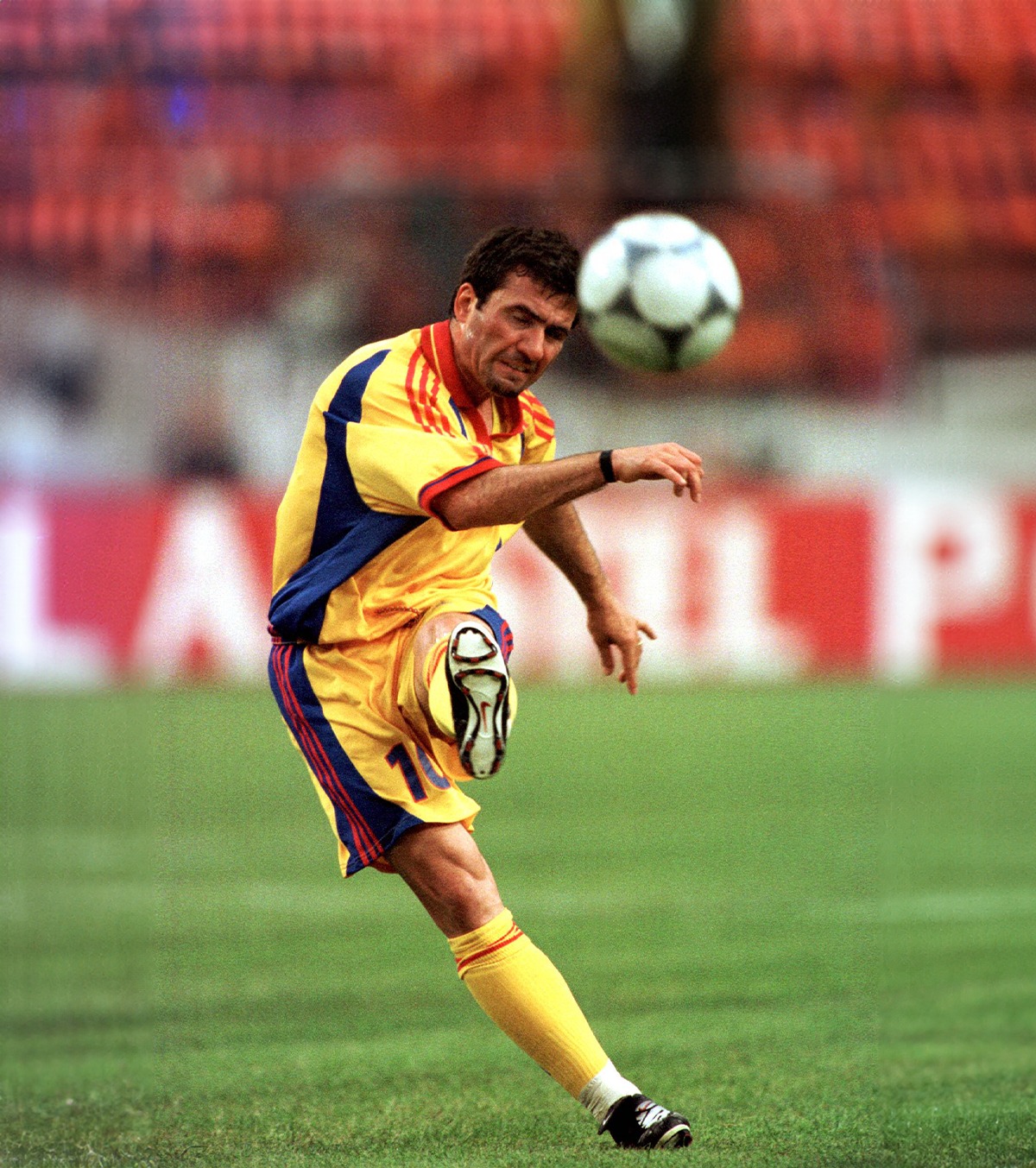 România lui Hagi și fără el O analiză cu rol de diagnostic: ce ne spun campaniile de Mondiale din ultimii 40 de ani