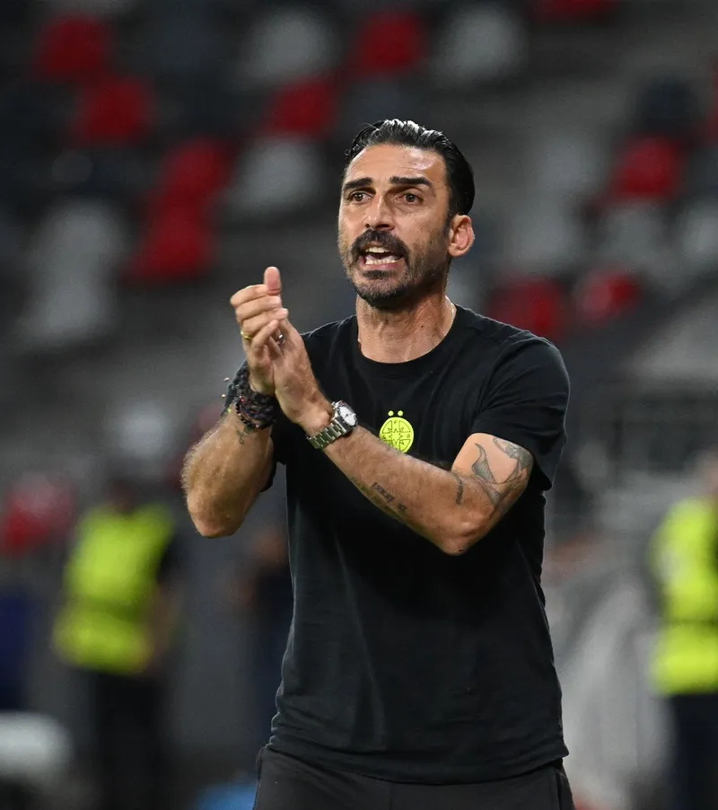 „Sper să-l vedem pe teren cu Bologna” Charalambous a anunțat că unul dintre fundașii FCSB-ului ar putea reveni pentru meciul din Europa League