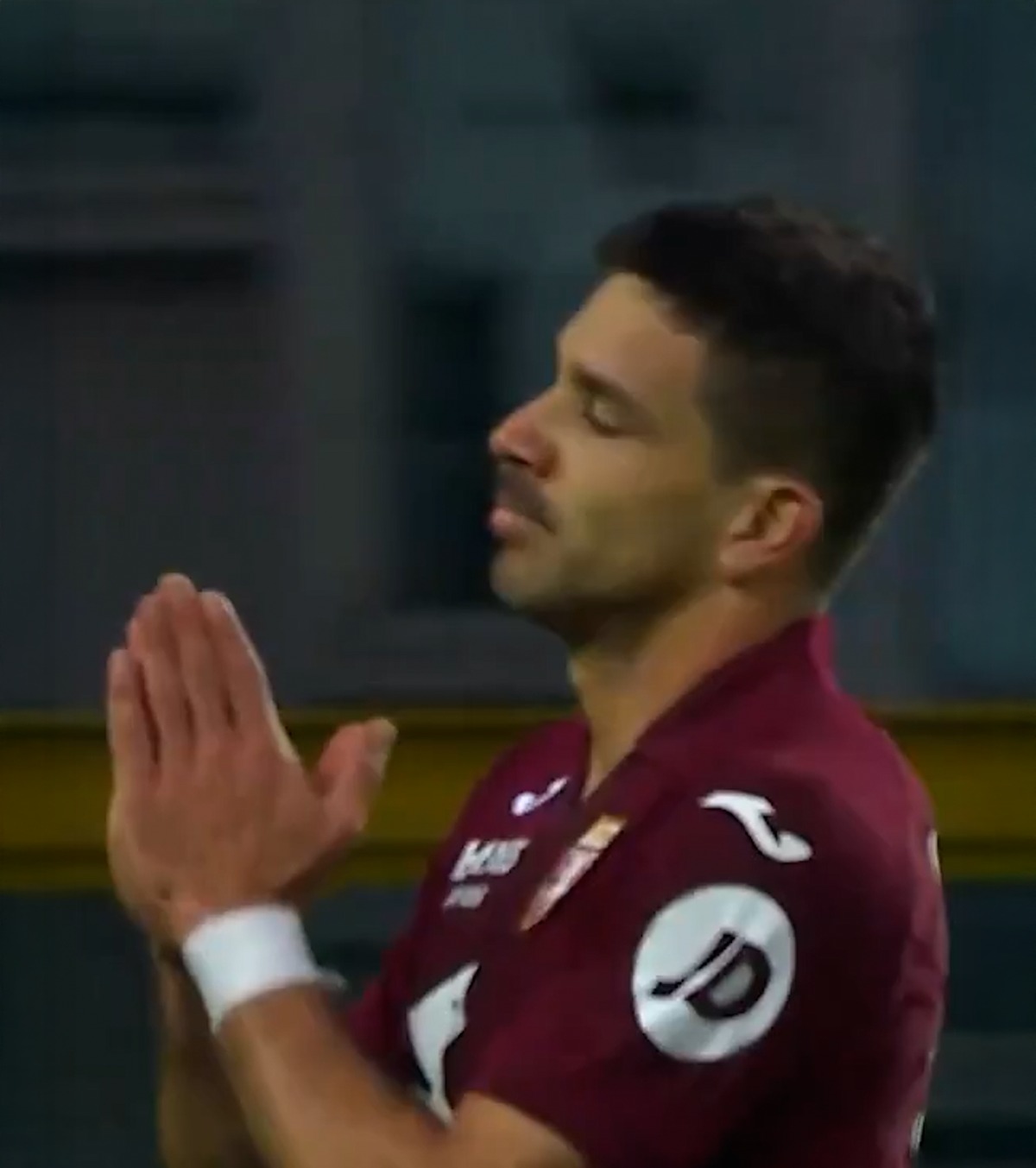 Gesturi incredibile VIDEO și FOTO Cum a reacționat Giovanni Simeone după ce a marcat cu Napoli: și-a pus mâinile în cap și aproape a plâns