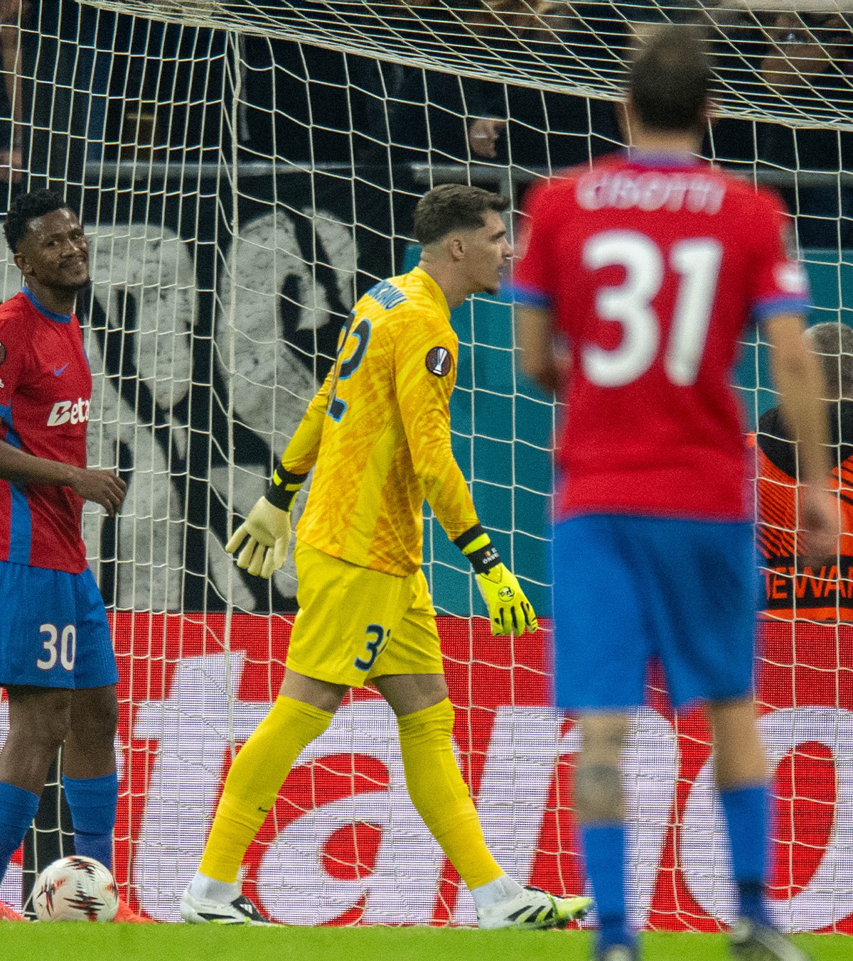 Portarul #1 din Europa League Ștefan Târnovanu, după eșecul cu Bologna: „Prefer să primesc șase goluri și să câștigăm”