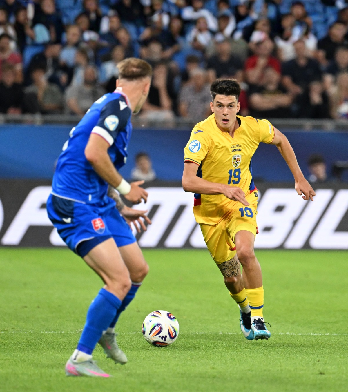 Surpriza lui Mircea Lucescu Selecționerul a anunțat lista preliminară a stranierilor convocați pentru meciurile cu Bosnia și San Marino