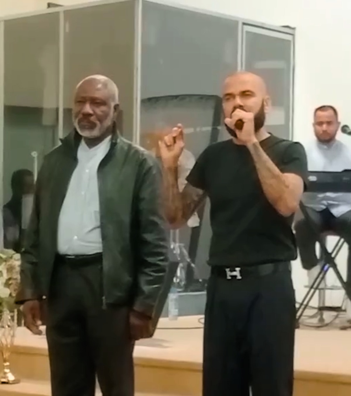 Incredibila transformare a lui Dani Alves De la închisoare pentru viol la  predicator în biserică