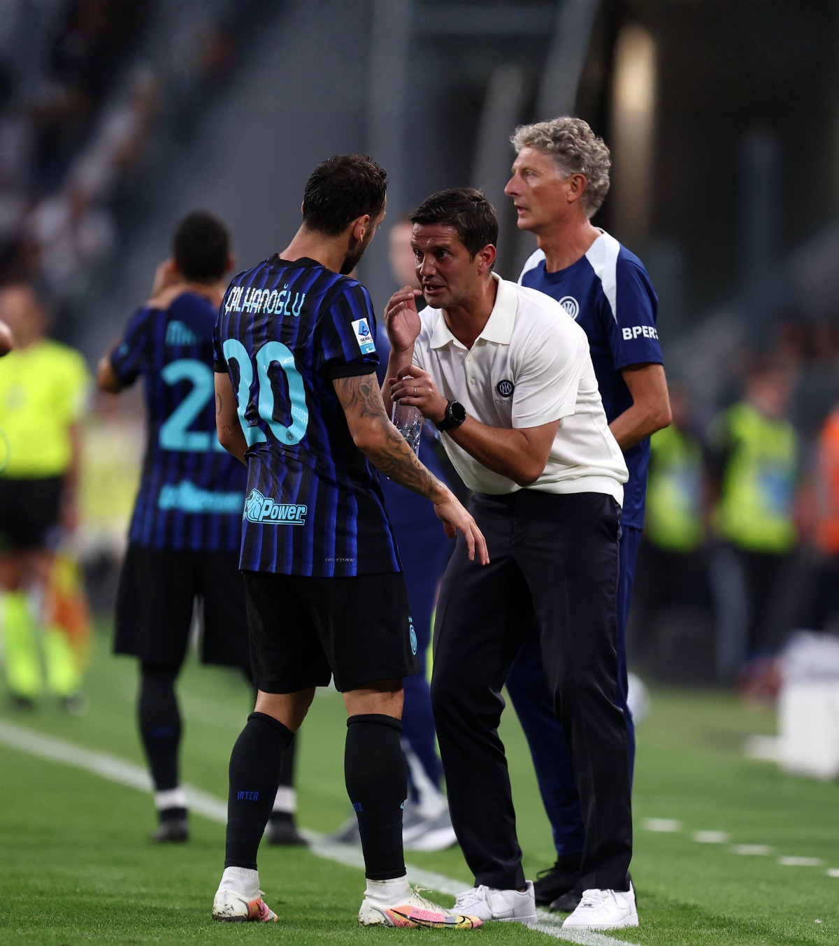 Creația lui Chivu Hakan Calhanoglu, de la jucătorul contestat de căpitanul lui Inter la  golgeterul Serie A