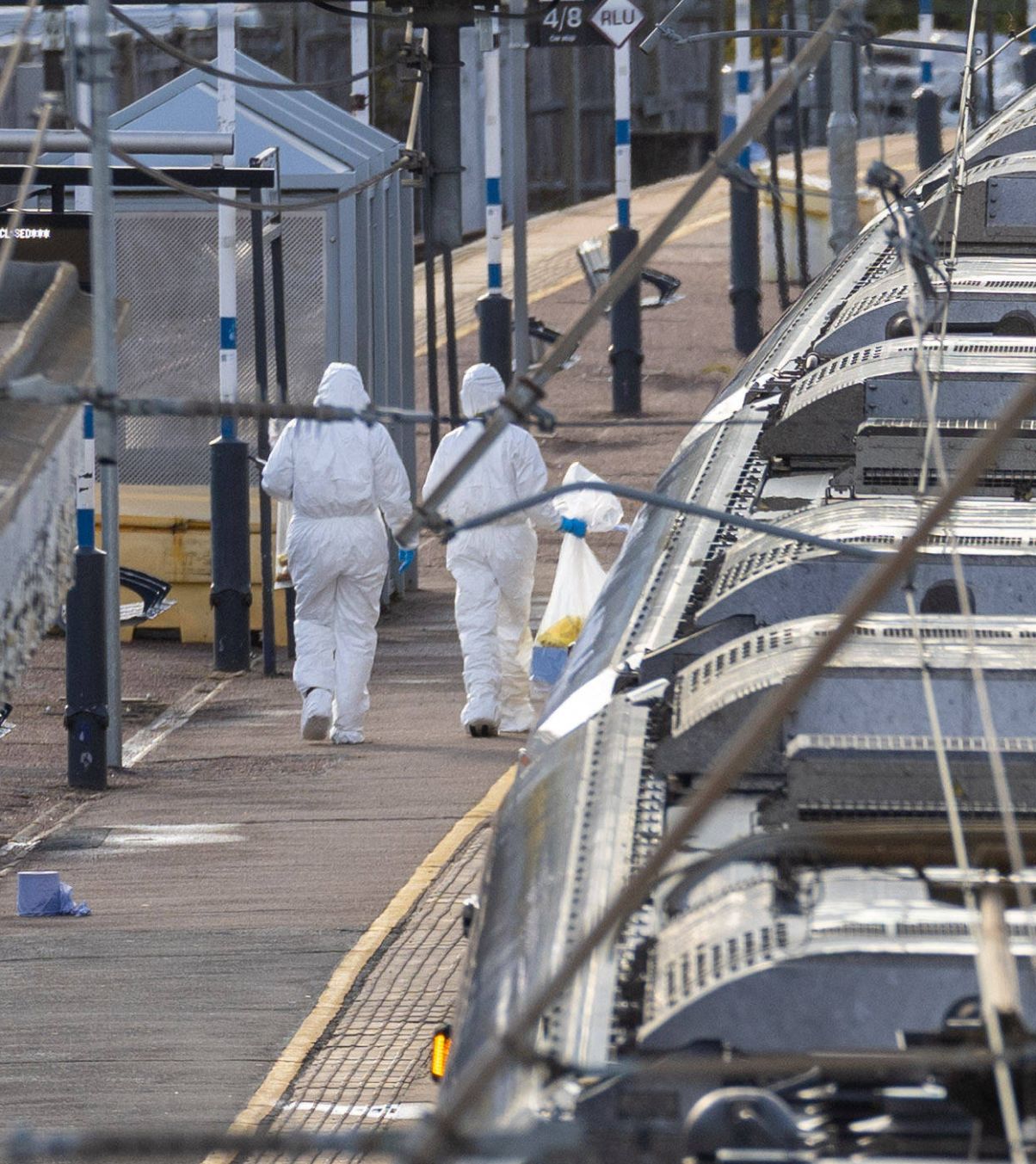 S-a luptat cu atacatorul! VIDEO. Povestea fanului Nottingham Forest care a încercat să oprească atacul șocant din tren: „M-a întrebat: «Vrei să mori?»”