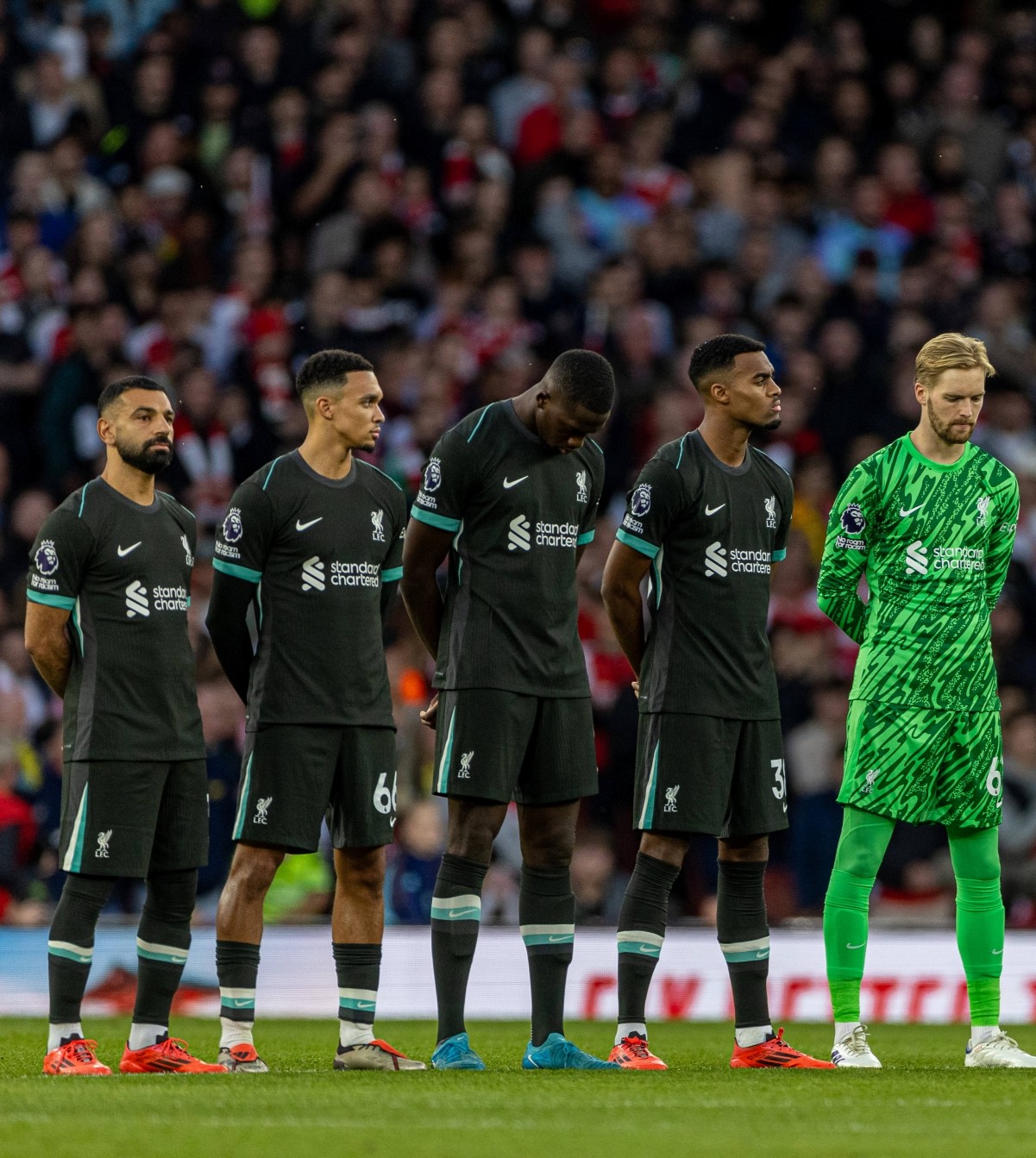 Controverse în Anglia Fotbalul englez schimbă regulile și renunță la minutul de reculegere pentru dezastrele din afara fotbalului » Care sunt motivele