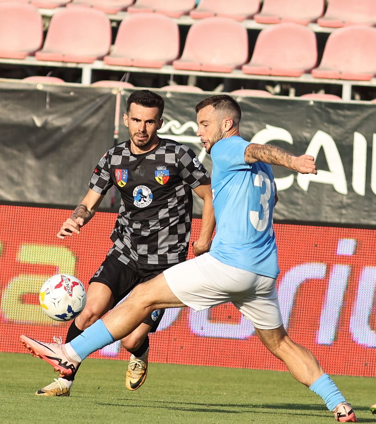 Liga 2 Nouă meciuri se joacă azi în runda 13. LIVE, de la 11:00, 8 partide. Ultimul meci al zilei, Corvinul Voluntari, începe la 12:00 » Programul + Clasamentul