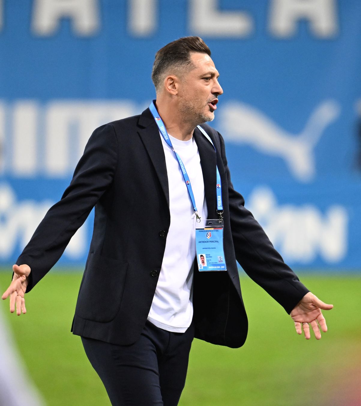 Cutremur la Craiova! Mirel Rădoi și-ar fi anunțat jucătorii că demisionează după eșecul cu UTA Arad