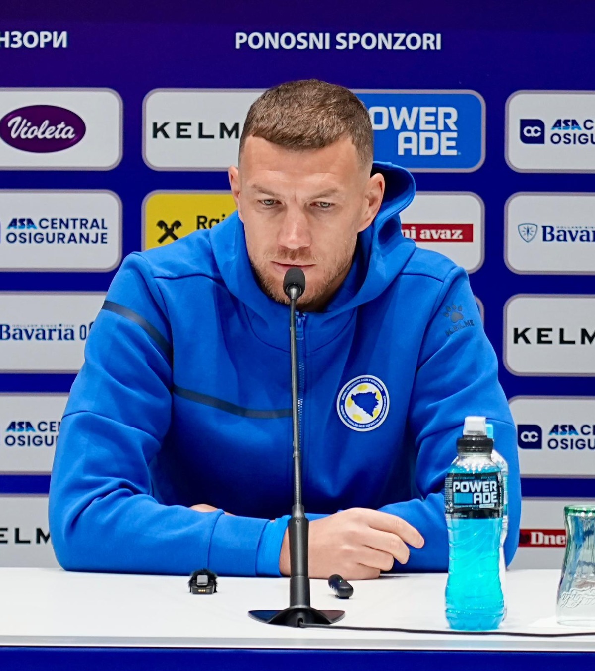 „Să jucați voi mai bine și Bosnia să câștige!” Avertismentul lui Dzeko . Cum au răspuns căpitanul și selecționerul Bosniei întrebărilor GOLAZO.ro