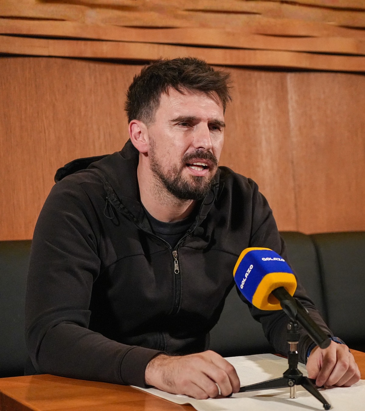 „Românii ne-au pus vize” Enes Sipovic, campion în Liga 1, a analizat în Bosnia marele duel de la Zenica pentru GOLAZO.ro