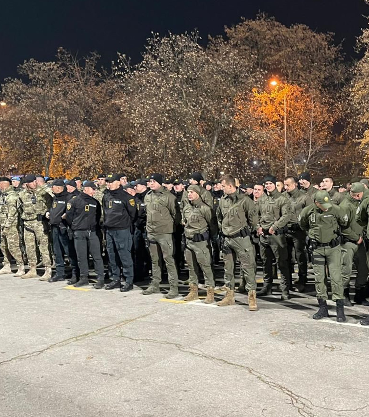 Forțele speciale, în acțiune la Zenica FOTO + VIDEO: Autoritățile din Bosnia au luat măsuri de securitate excepționale înainte de meciul cu România