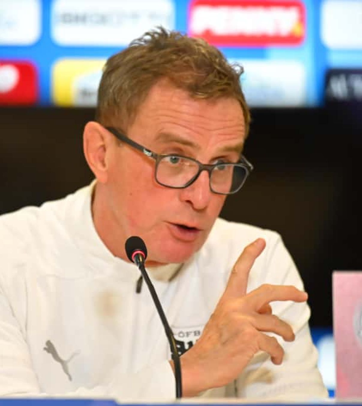 „Mă interesează la fel de mult ca...” Ralf Rangnick, replică arogantă după o lună! Ce a spus despre declarațiile lui Lucescu
