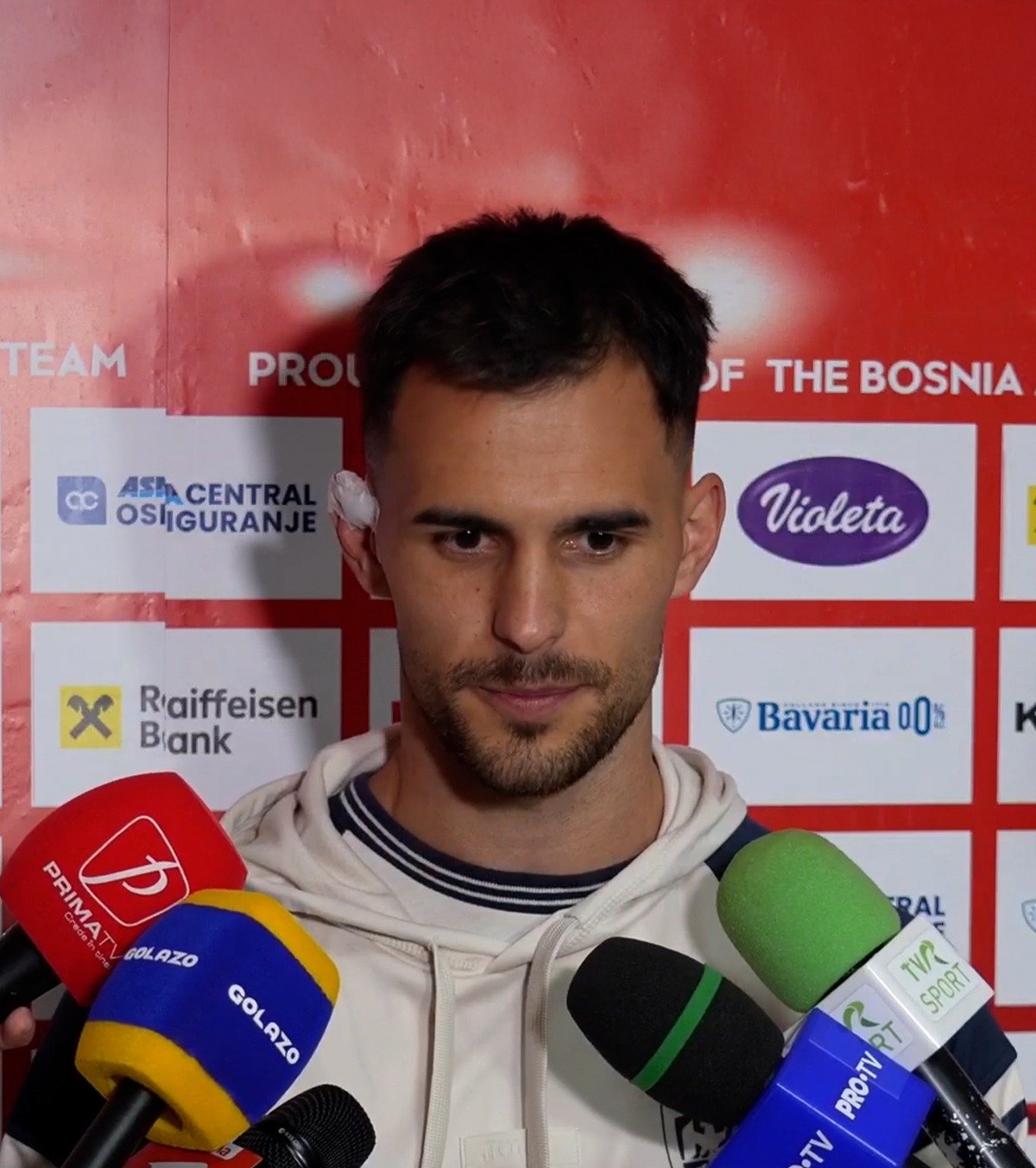 A ieșit plin de sânge FOTO. Cum arată Marius Marin, după ce s-a ales cu urechea tăiată. Adversarul a scăpat nepedepsit: „Arbitrul mi-a spus că a greșit”