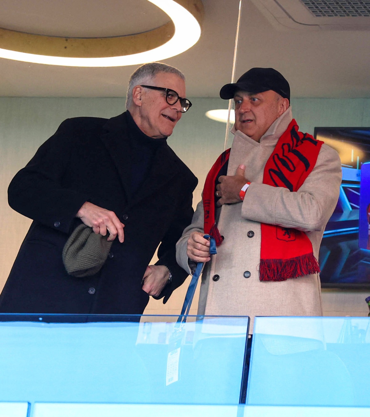 „Afaceriști fără scrupule” Fostul președinte de la Genoa, atac dur împotriva lui Dan Șucu: „Ținut în întuneric”