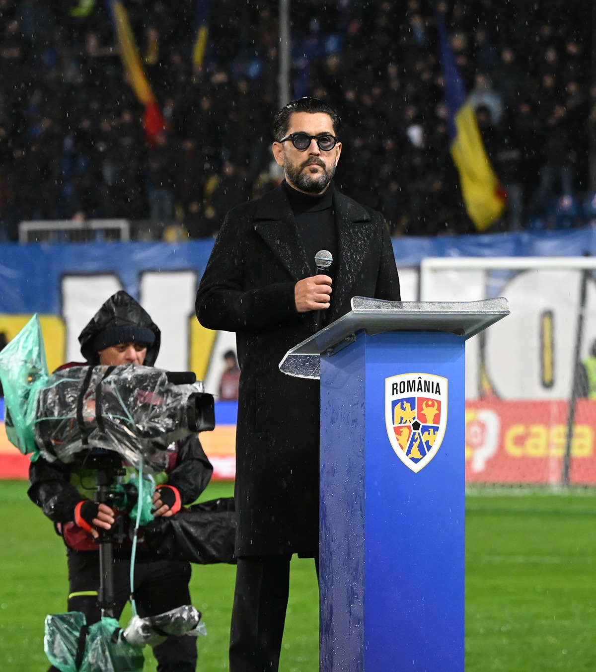 Explicații pentru un moment jenant Ce s-a întâmplat în timpul intonării imnului înainte de România - San Marino: „Dezechilibru total” » Precizările FRF