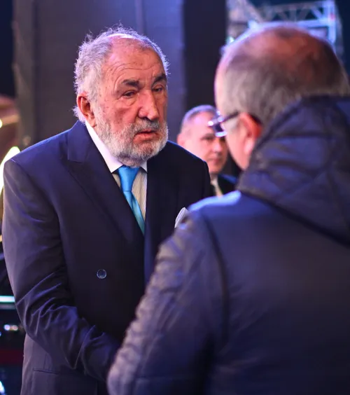 Țiriac nu mai face sala polivalentă Omul de afaceri renunță la proiectul sportiv de la Otopeni: „Vă anunț oficial”